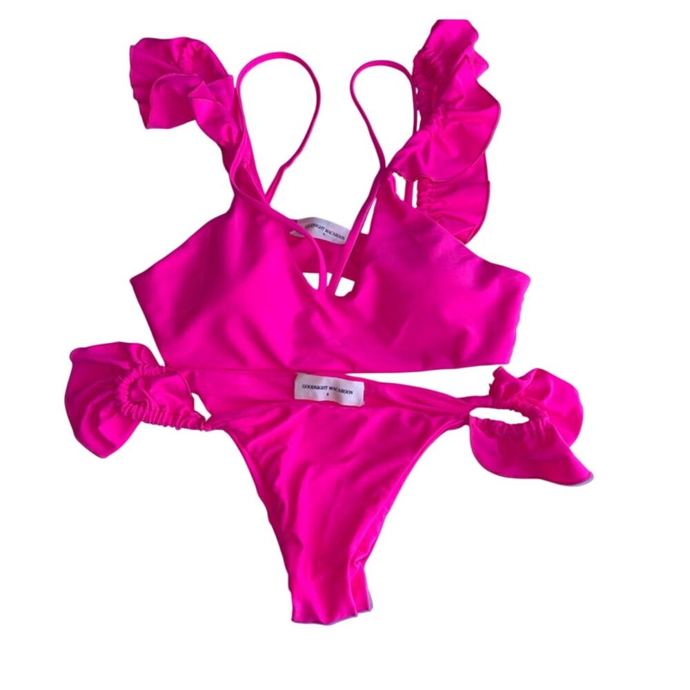 NWT GOODNIGHT MACAROON Barbiecore hot pink girly ruffle shoulder bikini M